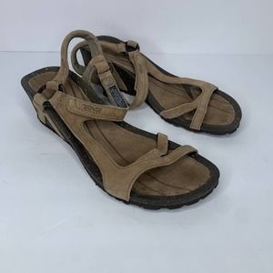 TEVA | Tan Cabrillo Wedge Sandal Size 8.5